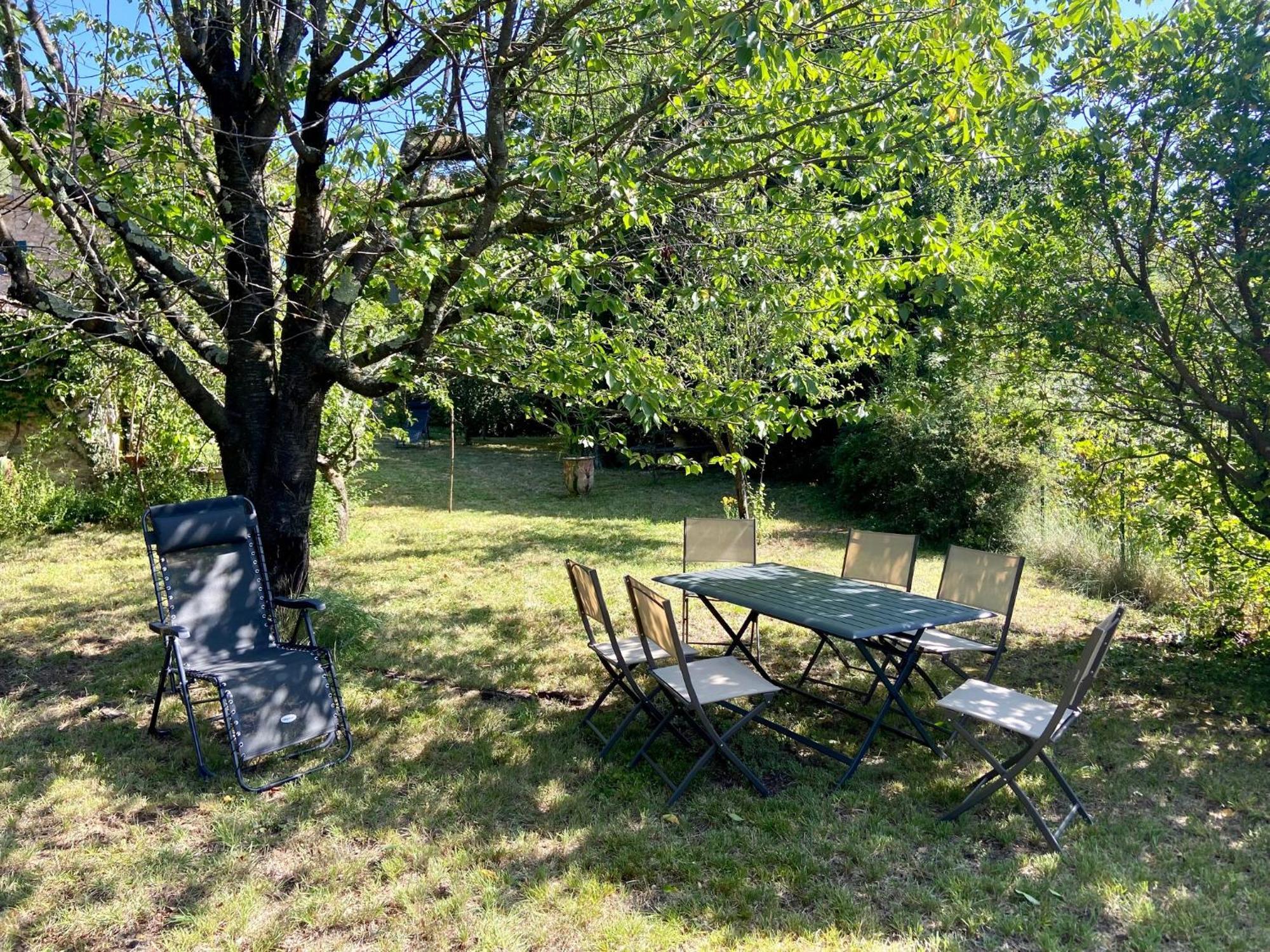 La Frigoule, Un Gite Au Coeur Du Parc Des Cevennes Generargues Exterior photo